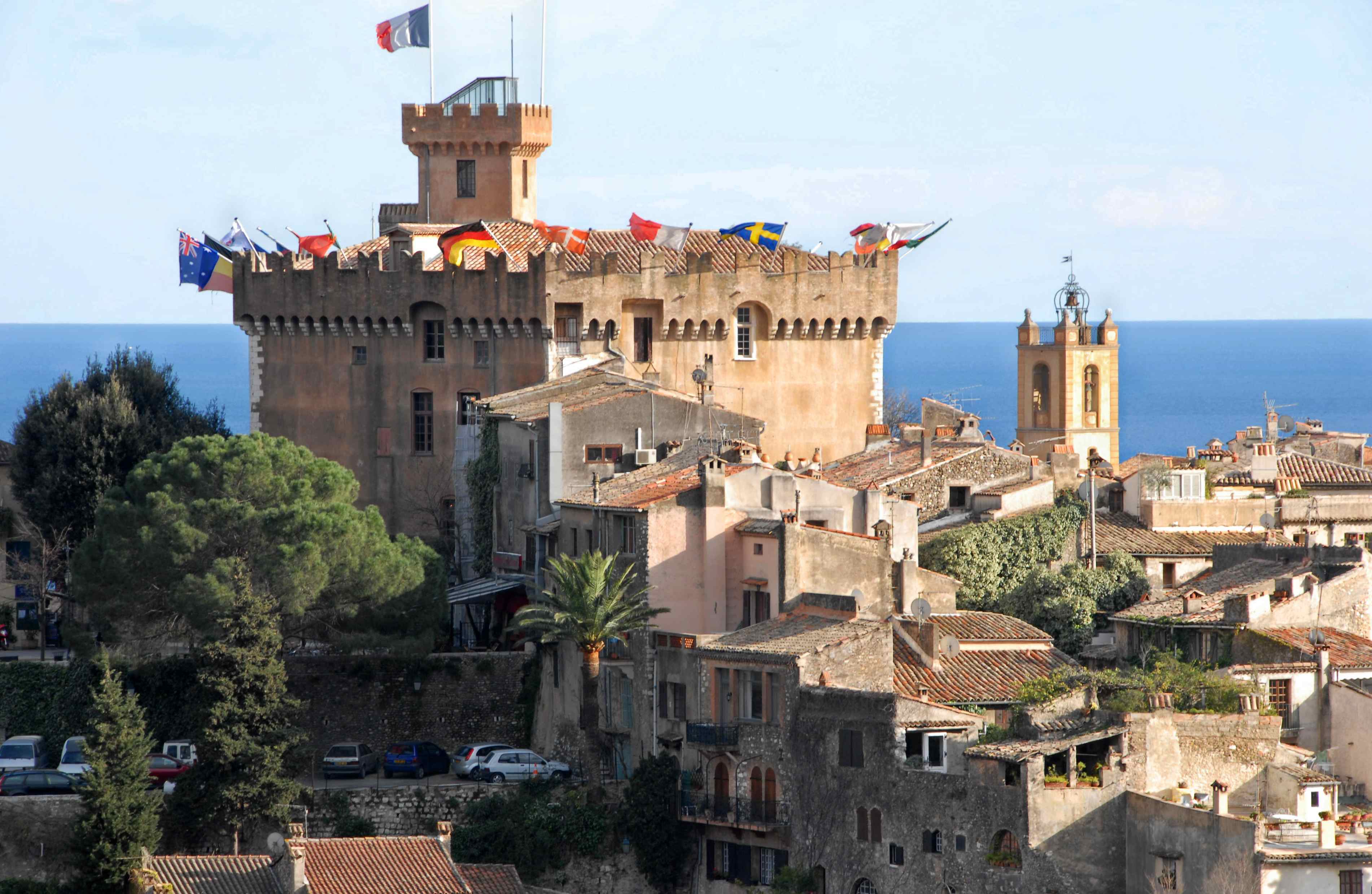 Studio Le Baccara by Interhome, smeštaj na samoj obali sa pogledom na more, Cagnes-sur-Mer, Azurna obala